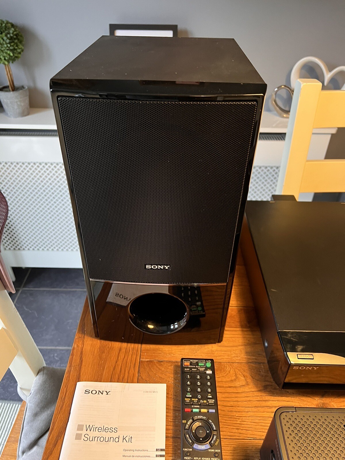 Sony BDVE300 Home Theatre System 5.1 Surround Sound BluRay DVD