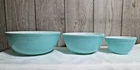 PYREX Robin Egg Blue Nesting MIXING BOWLS, Set of 3, 401, 403, 404 aqua, VTG