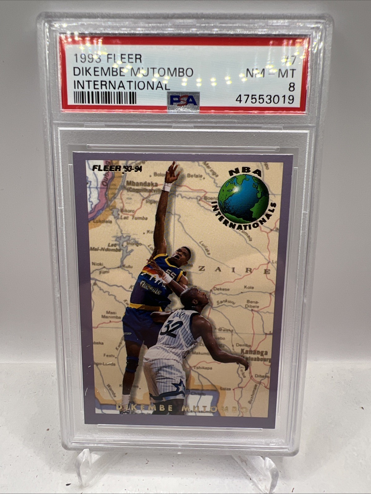 Dikembe Mutombo 1993 FLEER INTERNATIONAL #10 PSA 8