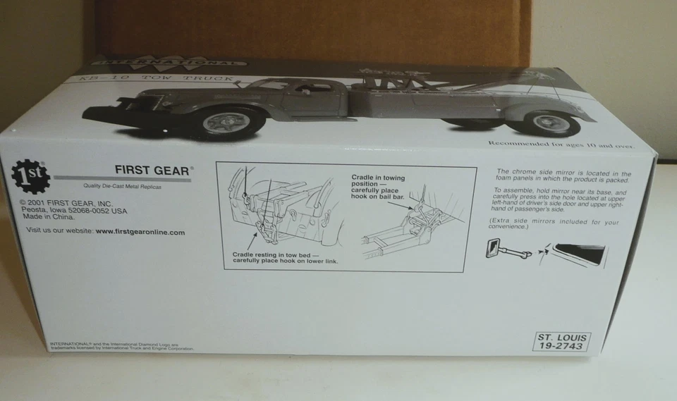 First Gear 19-2743 réplica de un rojo 1949 Departamento de Bomberos de St. Louis Camión de remolque nuevo Foto 2 de 4