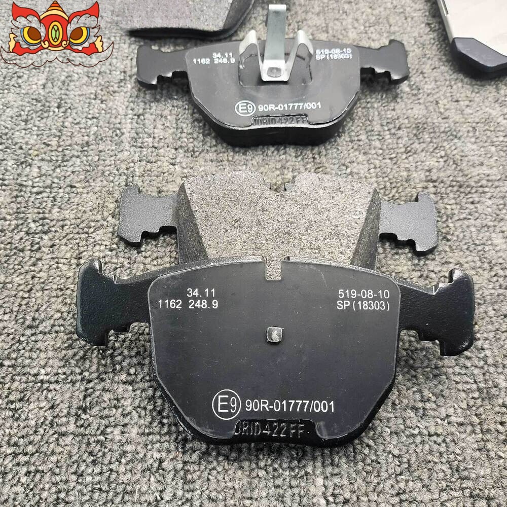 Rolls-Royce Ghost Front Brake pad kits Set P/N 34116858540