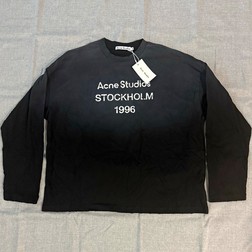 Acne Studios Men’s Black Crew Neck Long Sleeve Graphic Logo T-Shirt