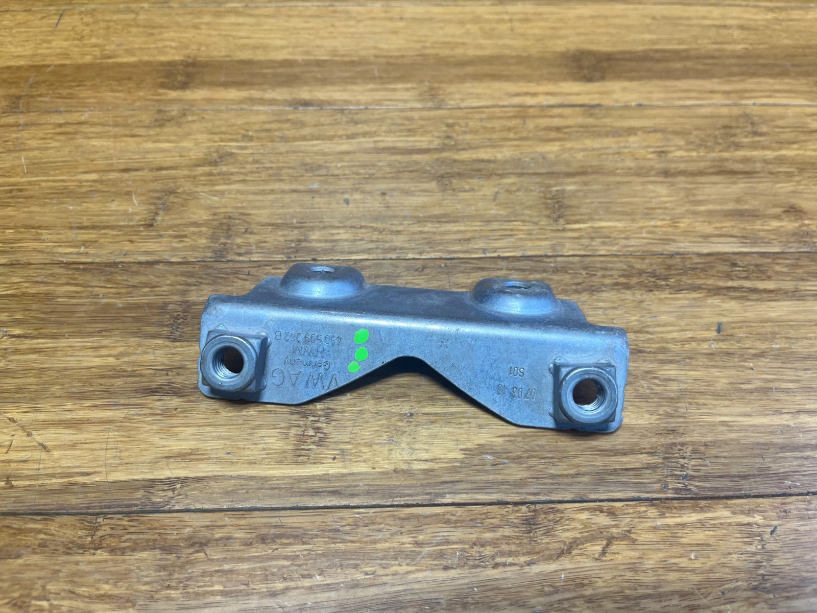 2016-2024 Audi R8 4S Front Right Differential Support Bracket 4S0599362B OEM