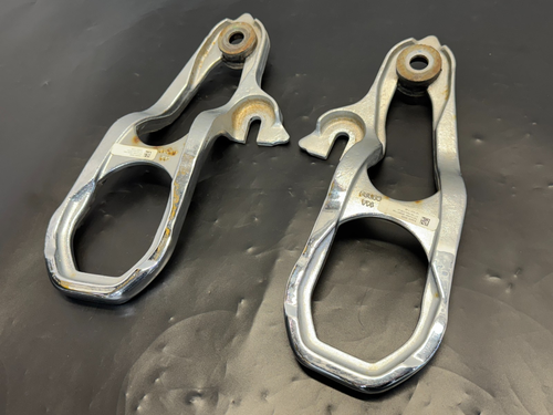 ✅ 2019-2025 RAM 1500 5th Gen TOW HOOK LEFT & RIGHT SIDE HOOKS PAIR SET OEM - Picture 2 of 11