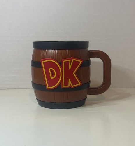 Donkey Kong Country Plastic Barrel Mug Super Nintendo World Universal Studios