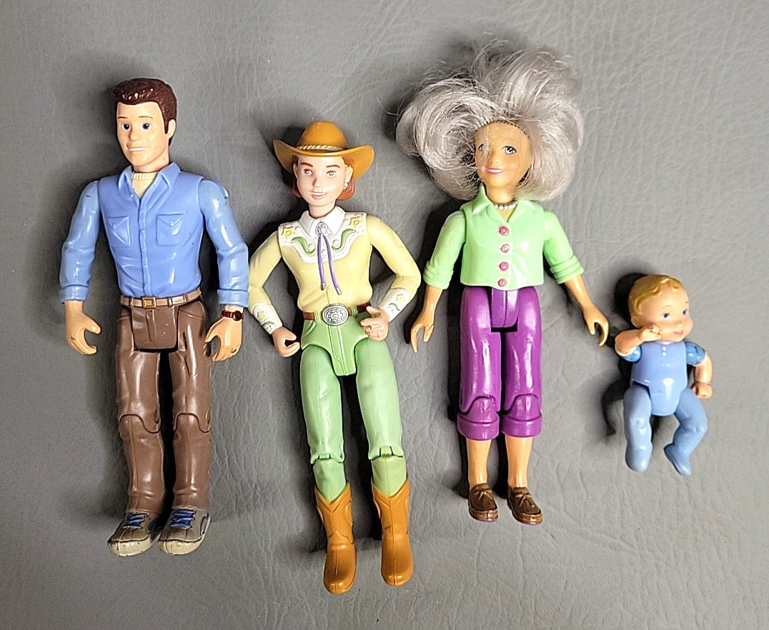 Vtg Fisher Price Loving Family Dollhouse Dad Grandma Baby Boy Wild West Mom