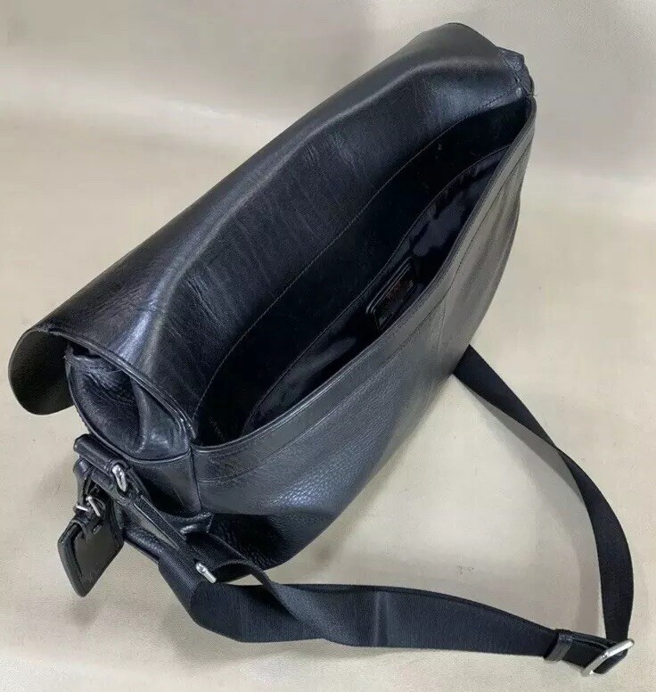 極美品■TUMI トゥミTOWNHOUSE ウィルトン メッセンジャー バッグ Used Tumi Townhouse Wilton Black Leather Messenger Briefcase Style