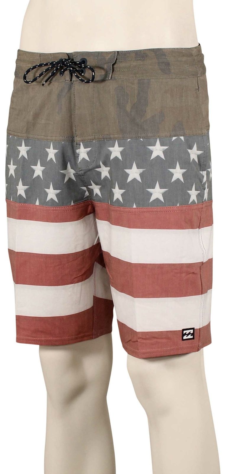 Пляжные шорты Billabong Stars And Stripes Tribong LT красныйбелыйсиний новинка 11290₽