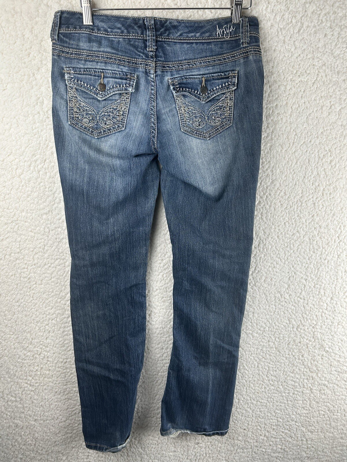 Picture 2 of 11