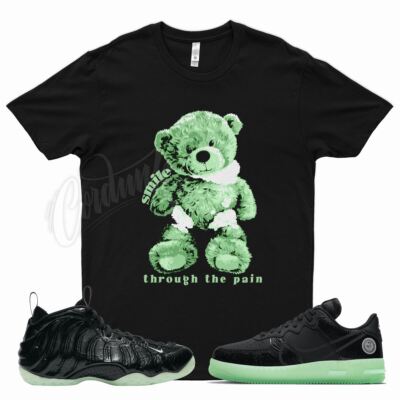 Black SMILE T Shirt for N Foamposite Air Force 1 Dunk React All Star Glow