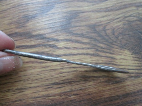 Antique Advertising Shoe Button Hook Ed. Reineberg, York PA 3 3/4" x 1 1/8" - Picture 4 of 4