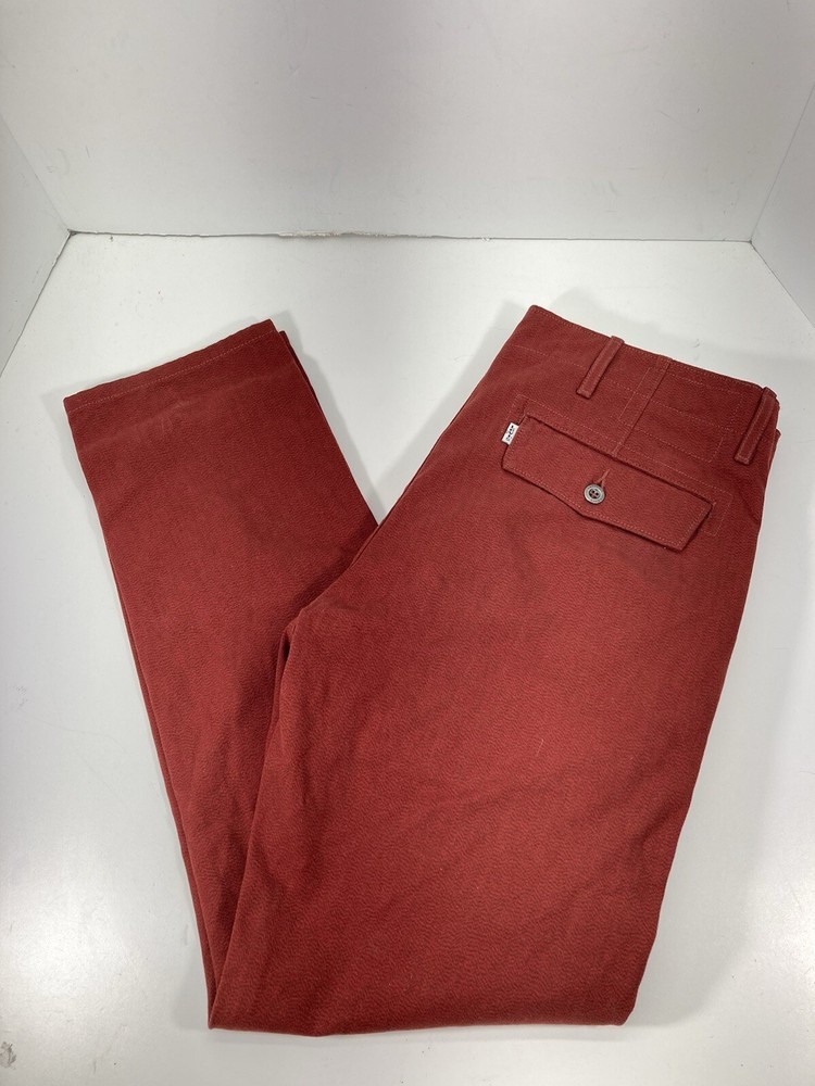 Levis Mens Sz 32x30 Brick Red Chino Pants Flat Front Flap Pockets Straight Fit Cotton