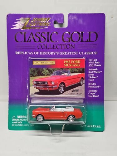 Johnny Lightning Classic Gold Limited 1965 Ford Mustang Convertible rot 1:64