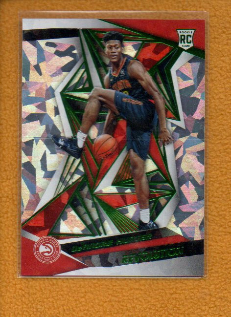 De'Andre Hunter 2019-20 Revolution Rookies Chinese New Year Emerald RC #104 /88