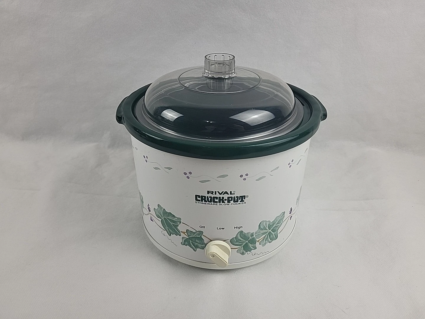 Rival Crock Pot 3120 Grape Vine Pattern 2.5 Qt Slow Cooker w/ Lid Vintage