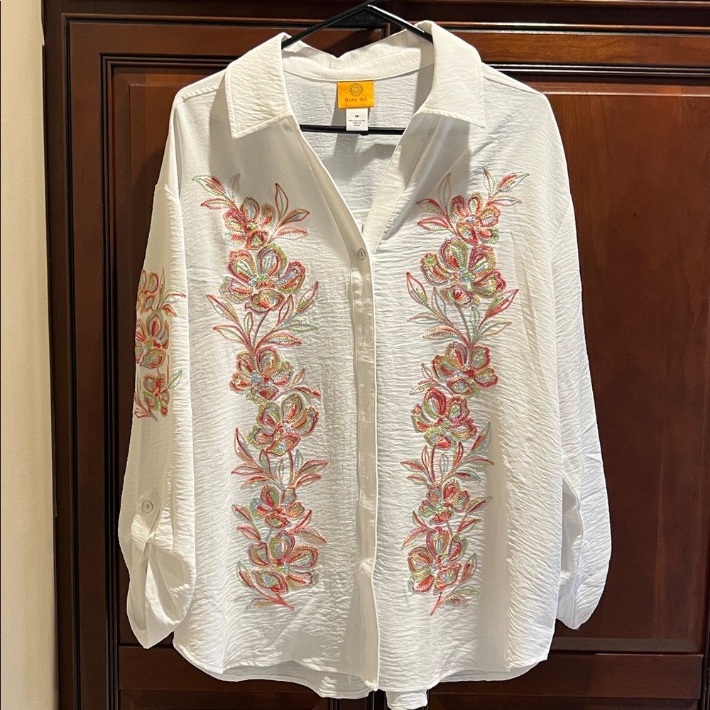 Ruby Rd Floral Embroidered Button Down Crepe Shir… - image 1