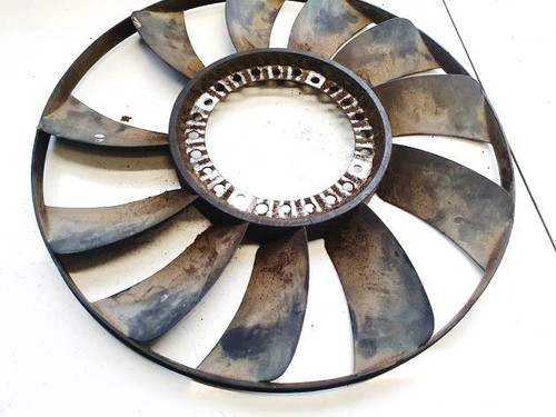Audi A4 1997 Fan Blade 058121301B, Genuine #2618981-99