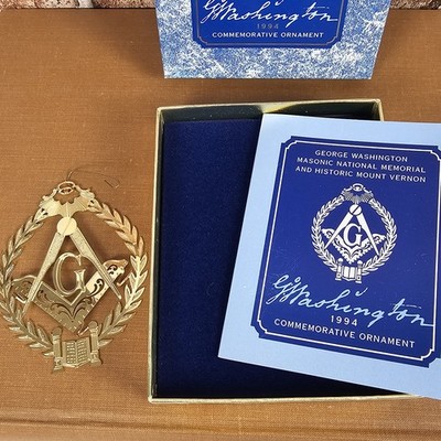 George Washington Masonic Memorial 1994 Ornament 24K Gold Finish Boxed