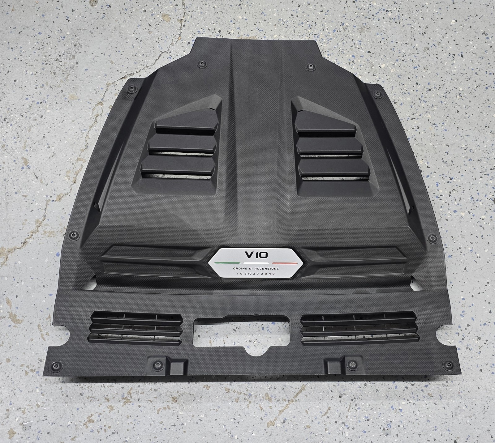 Lamborghini Huracan Engine Cover 4T0864211D 66