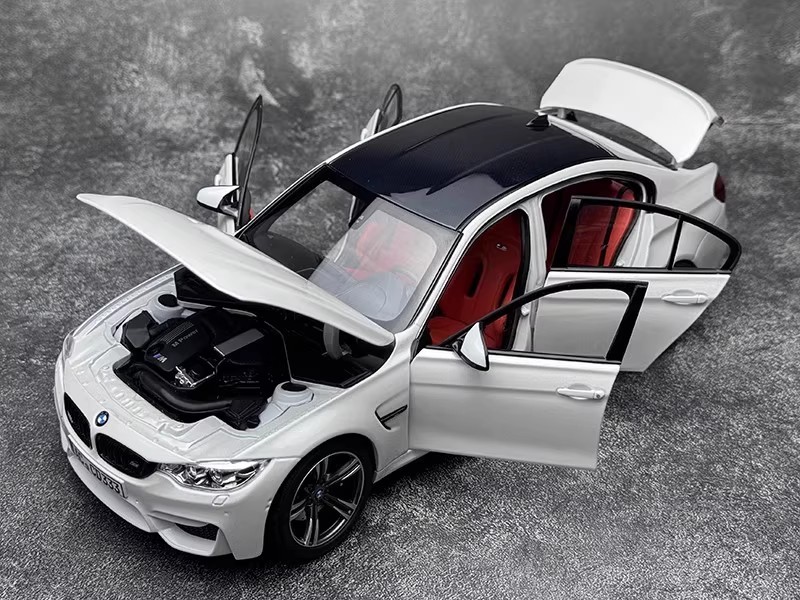 BMW M3 ホワイト 1/18スケール Norev 1/18 BMW M3 F80 5th Diecast Model Car Toys Gift