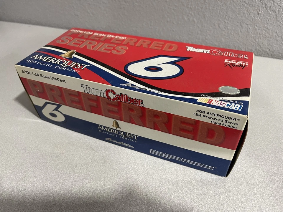 Mark Martin #6 Ameriquest Team Calibre 2006 1/24 Nascar Diecast - Imagem 2 de 2