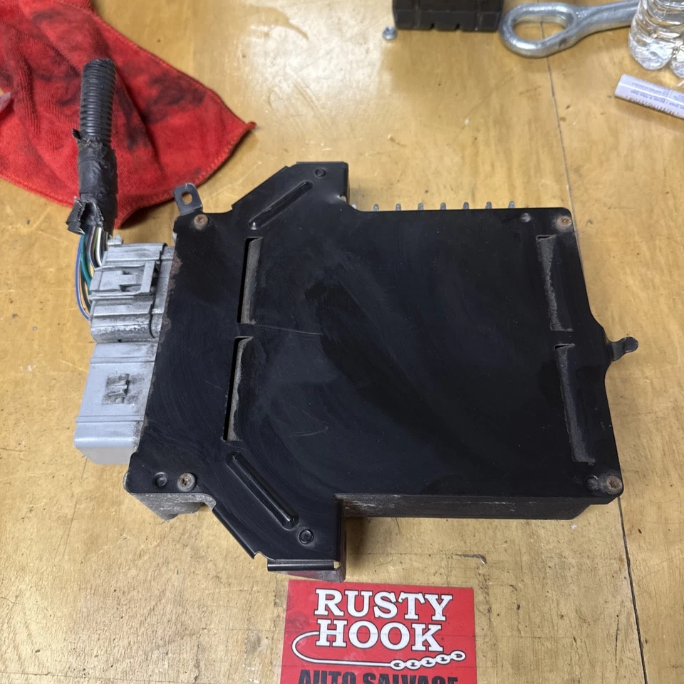 Módulo de control del motor Dodge Stratus 1996-1999 ECM ECU 04745860, 04727192 Foto 4 de 4