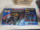 NIB Vintage 1991 Hot Wheels 4222 Bigfoot Champions Wreck 'N Roll Arena set VHTF