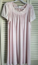 Vintage Miss Elaine Pink Embroidered Nightgown Flutter Sleeve Cottagecore XL