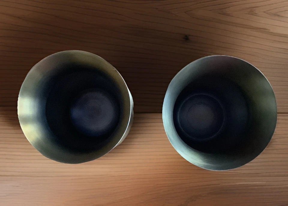 Juego de 2 candelabros votivos de latón con llamarada de oro World Market de latón Foto 2 de 4