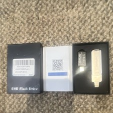 Auamoz is j128G Plus 128GB USB-C Flash Drive Silver for iPhone