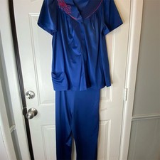 Vintage Pajama Set Womens Size M 36 Blue Satin Floral Embroidery Short
