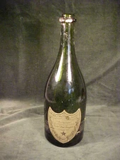 1973 MOET et CHANDON CHAMPAGNE BOTTLE empty Cuvee Dom Perignon Vintage