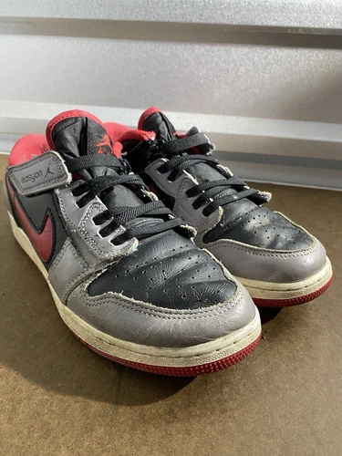 Air Jordan 1 Low Flyease taglia Youth 6 5 Y DN4639 060