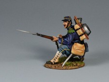 TEAM MINIATURES FRANCO PRUSSIAN WAR PFW-C6005 FRENCH CHASSEUR KNEELING LOADING