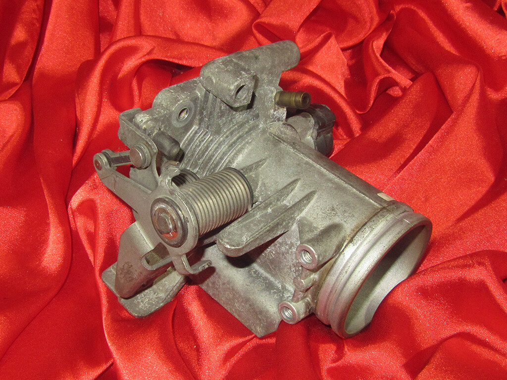 BMW E36 E34 3 5 series 1.8 M43i ENGINE THROTTLE BODY HOUSING ASSY  