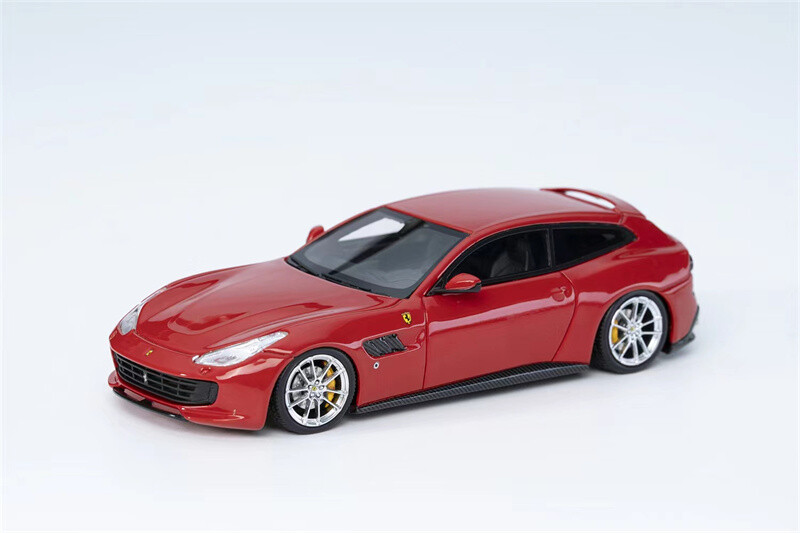 ミニカー Ferrari GTC4 Lusso PK 1/64 Scale Ferrari GTC4 Lusso White Diecast Car Model Toy
