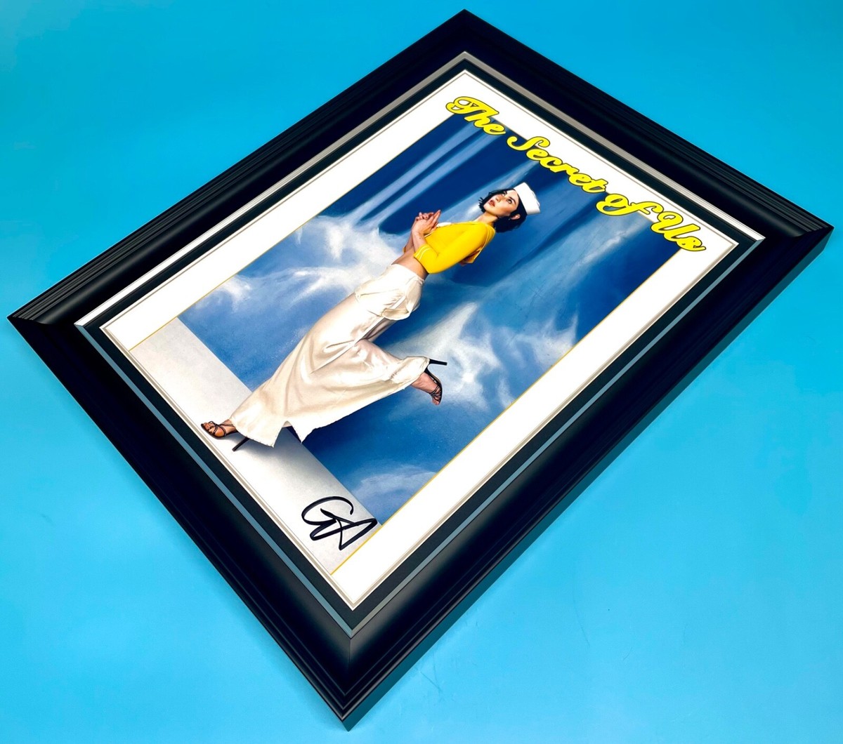 Gracie Abrams Signed Photo Framed & COA Music Autograph The Secret