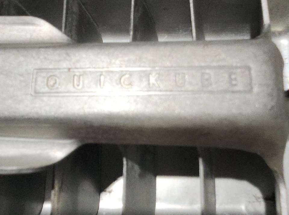 Винтажный алюминиевый быстросъемный лоток для кубика льда ретро Frigidaire Quickube - Изображение 2 из 4