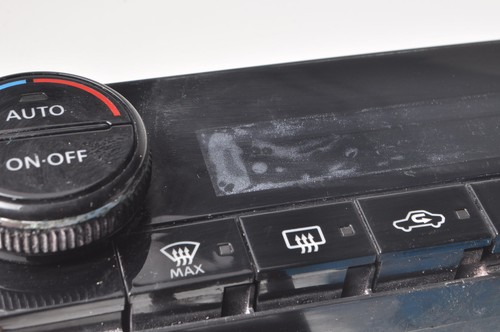 Nissan X-Trail IV T33 Aire Acondicionado Utilizar Alguna Utilidad Interruptor - Imagen 7 de 12