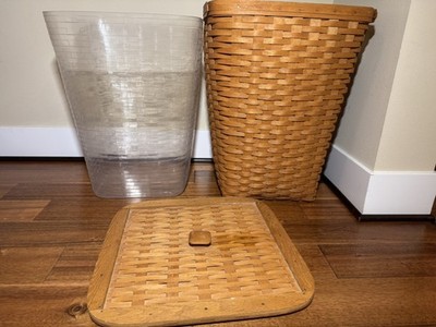 ロンガーバー　バスケット Longaberger Laundry Hamper 22” Tall with Lid and Plastic Protector