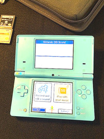 Nintendo 3DS 2GB Blue Console