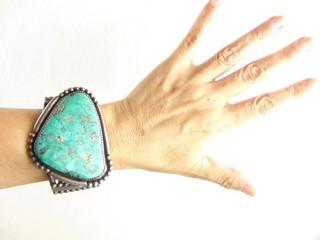 HEAVY 99g BIG 7.25" Native Sterling Silver LARGE Turquoise Cuff Bracelet Navajo