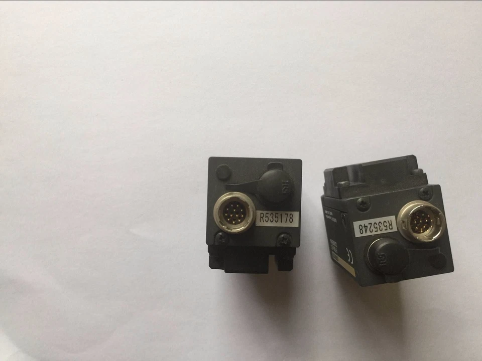 1PCS Used Omron F160-S2 F160S2 CCD Camera Tested - Image 4 of 4