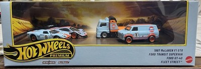 2026 Hot Wheels Premium Diorama GULF Box Set McLAREN F1 GTR Ford