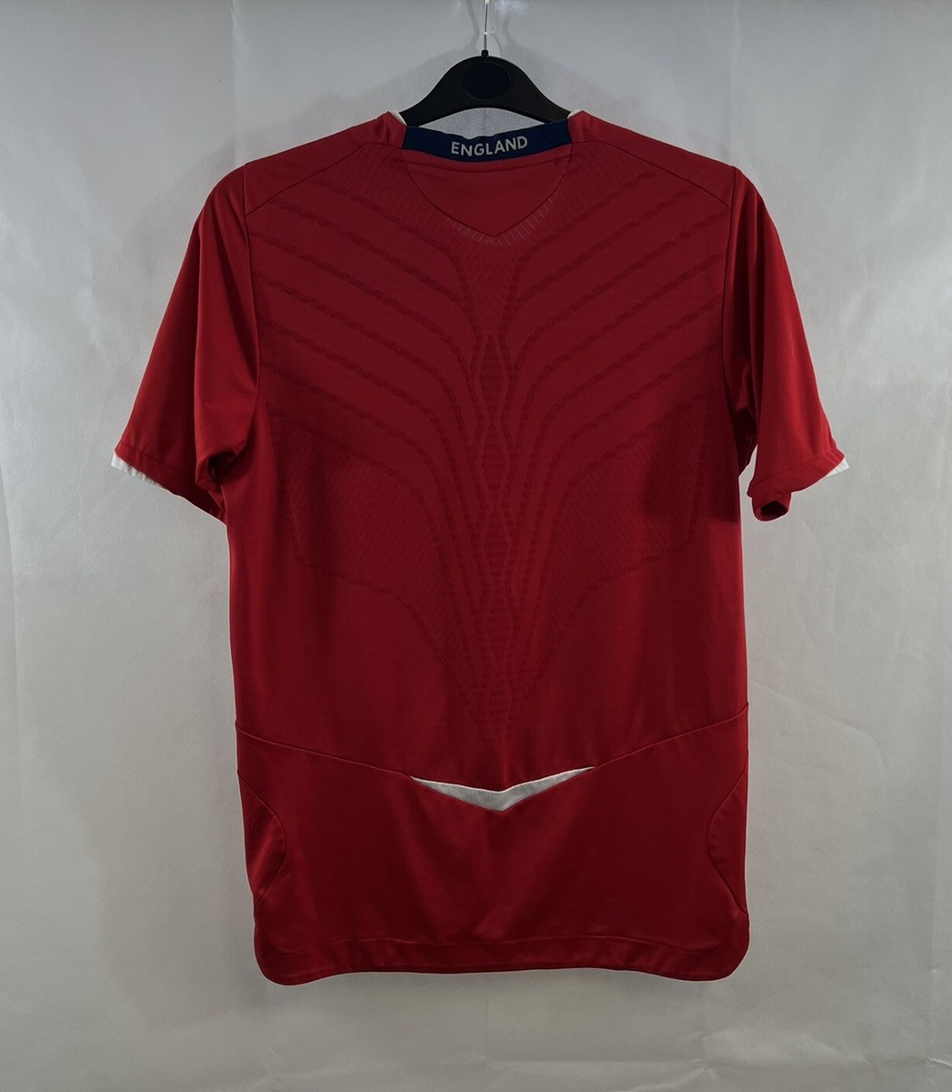 England Away Football Shirt 2008/10 Adults Small Umbro C246