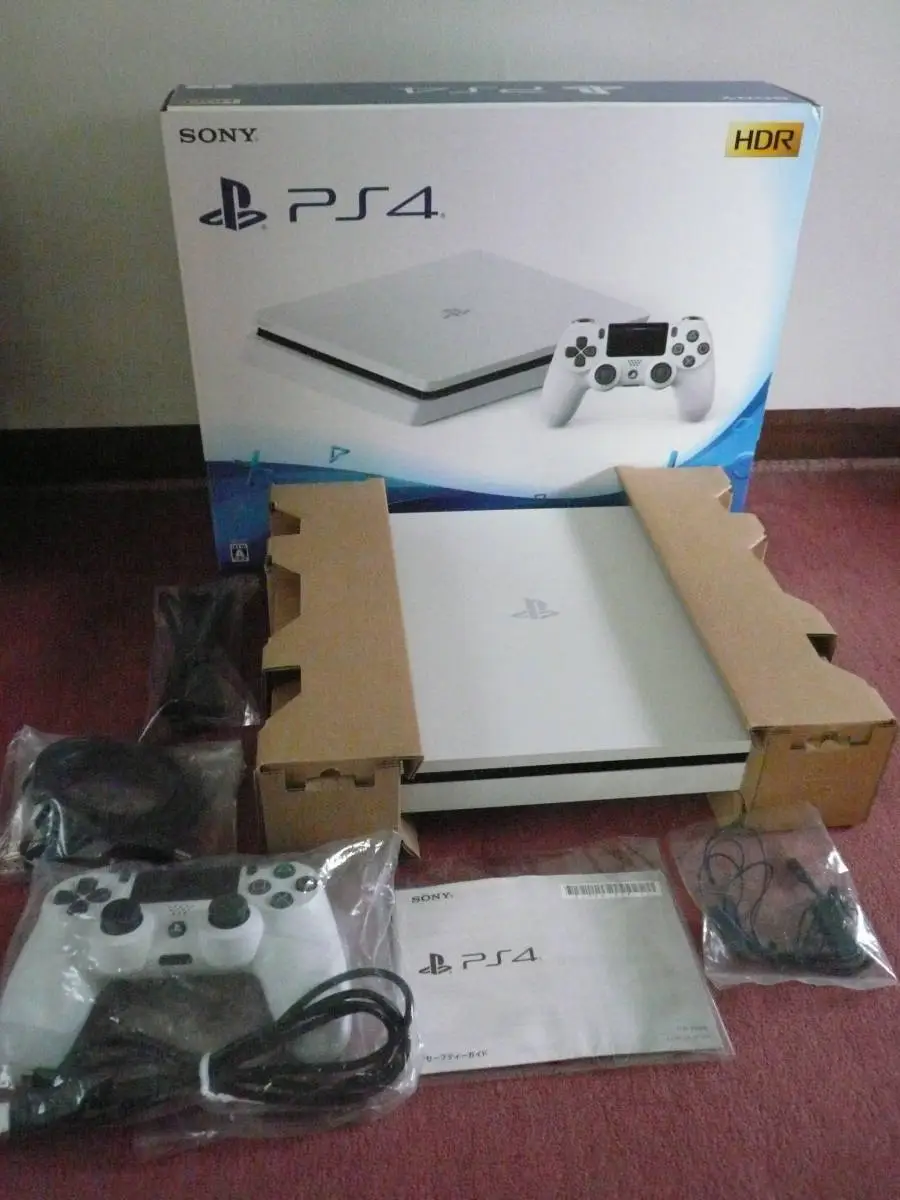 SONY Playstation 4 PS4 Slim 1TB Glacier White CUH-2100B B02 Box
