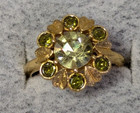 70s Vintage Avon Peridot Rhinestone Cluster Ring Designer Etsy Size 5.5 — photo 2