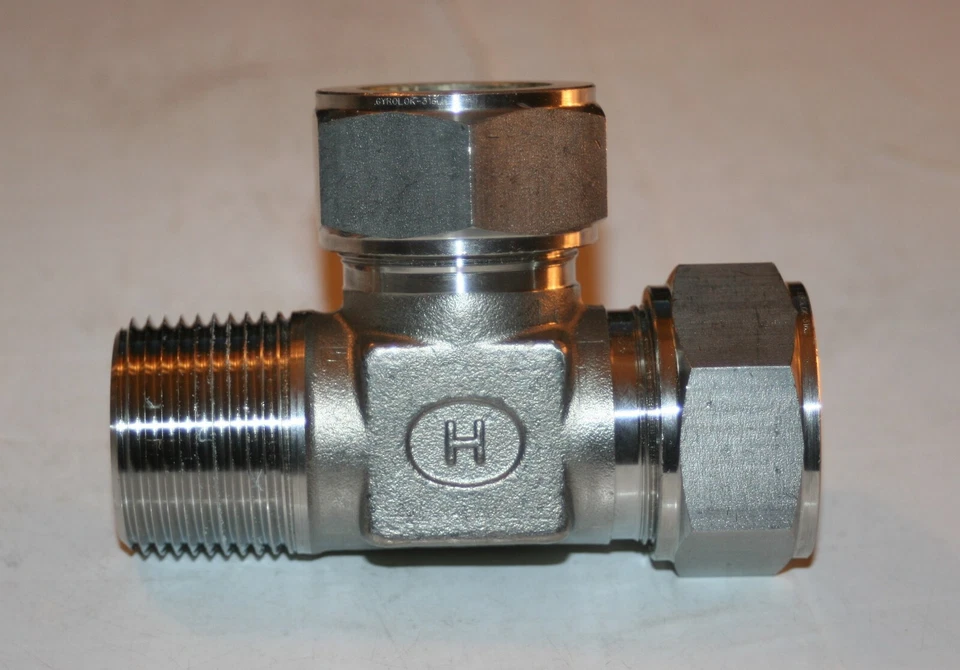 3/4" Tube x 3/4" Tube x 3/4" MNPT 316ss Male Run Tee HOKE GYROLOK 12TMT12316 - Image 2 of 3