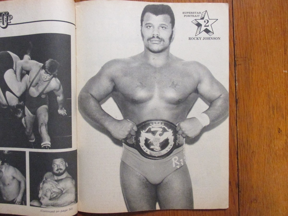 1977 Wrestling Super Star Mag(ROCKY JOHNSON/DWAYNE JOHNSON/THE