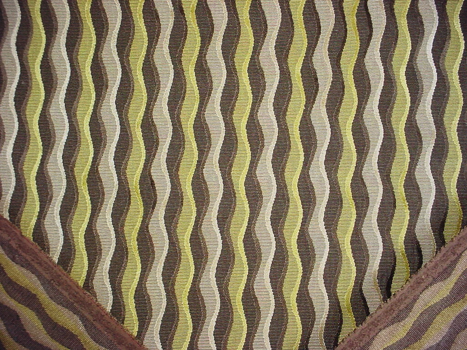 Tela de tapicería de terciopelo a rayas 2-1/2 años Kravet Couture 29367 Trailway Kiwi Foto 3 de 4